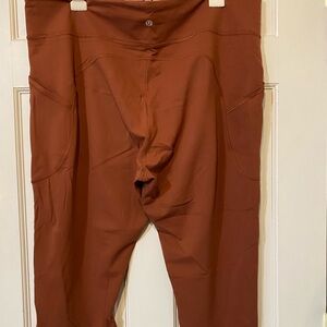 Lululemon Invigorate leggings